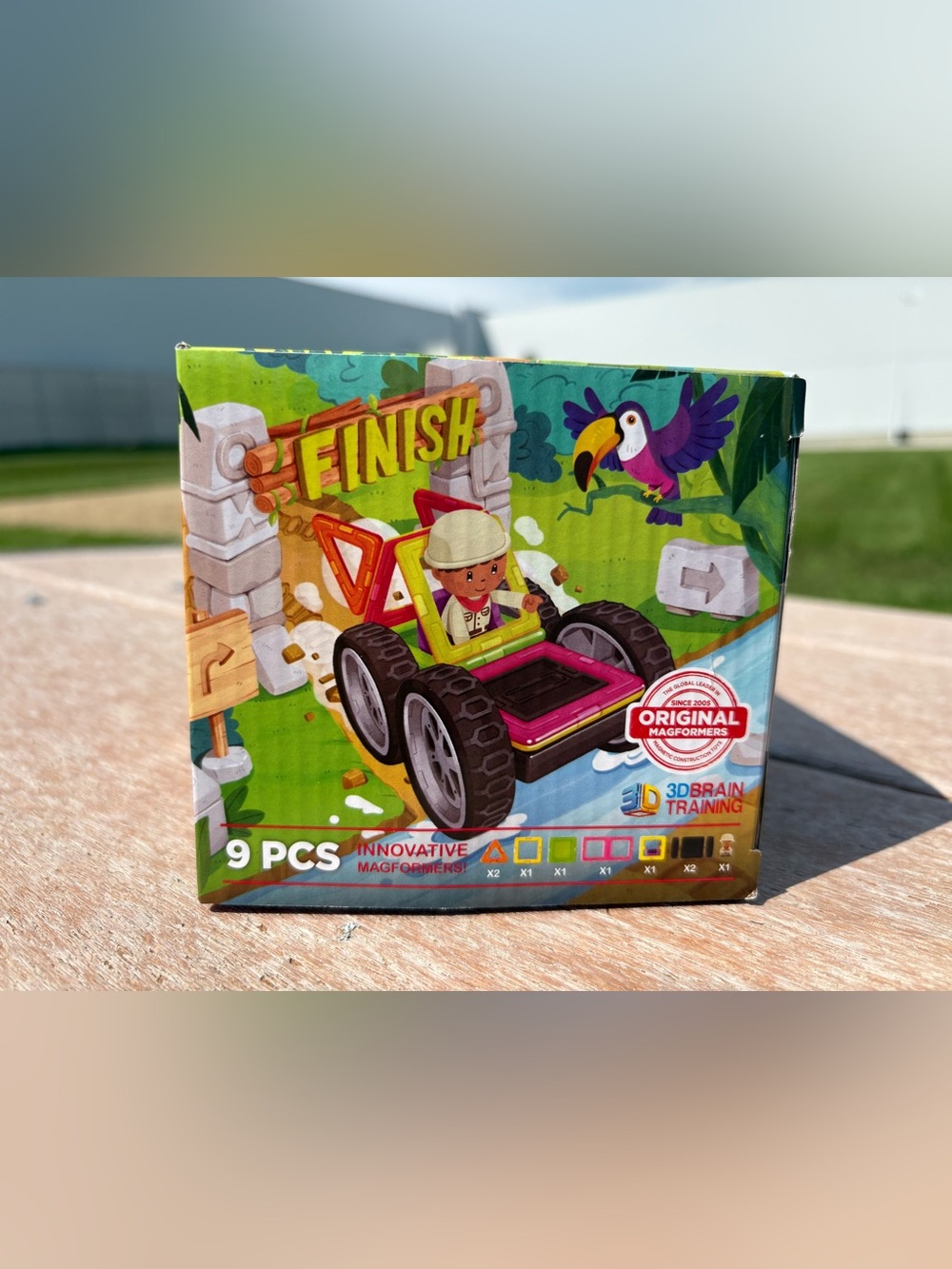 Kids Magnetic Rally Set - Multicolor Magformers - Picture 4 of 5